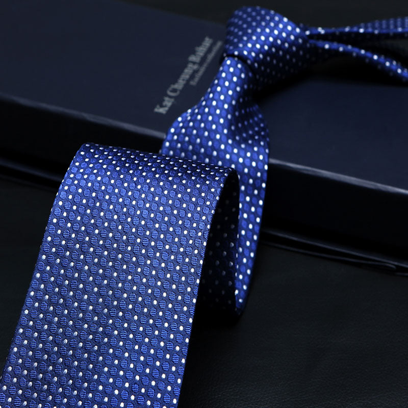 Navy Dot Silk Tie – Elegant Business Accessory